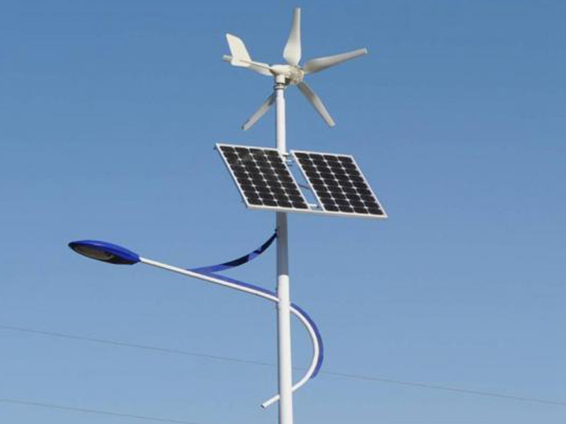 SolarFirst 提供太阳能解决方案，包括安装系统、跟踪器、BIPV 产品以及住宅、商业和工业用途的配件。