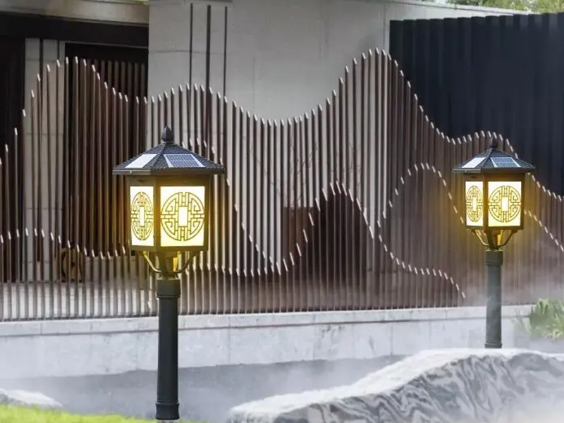 SolarFirst 提供太阳能解决方案，包括安装系统、跟踪器、BIPV 产品以及住宅、商业和工业用途的配件。