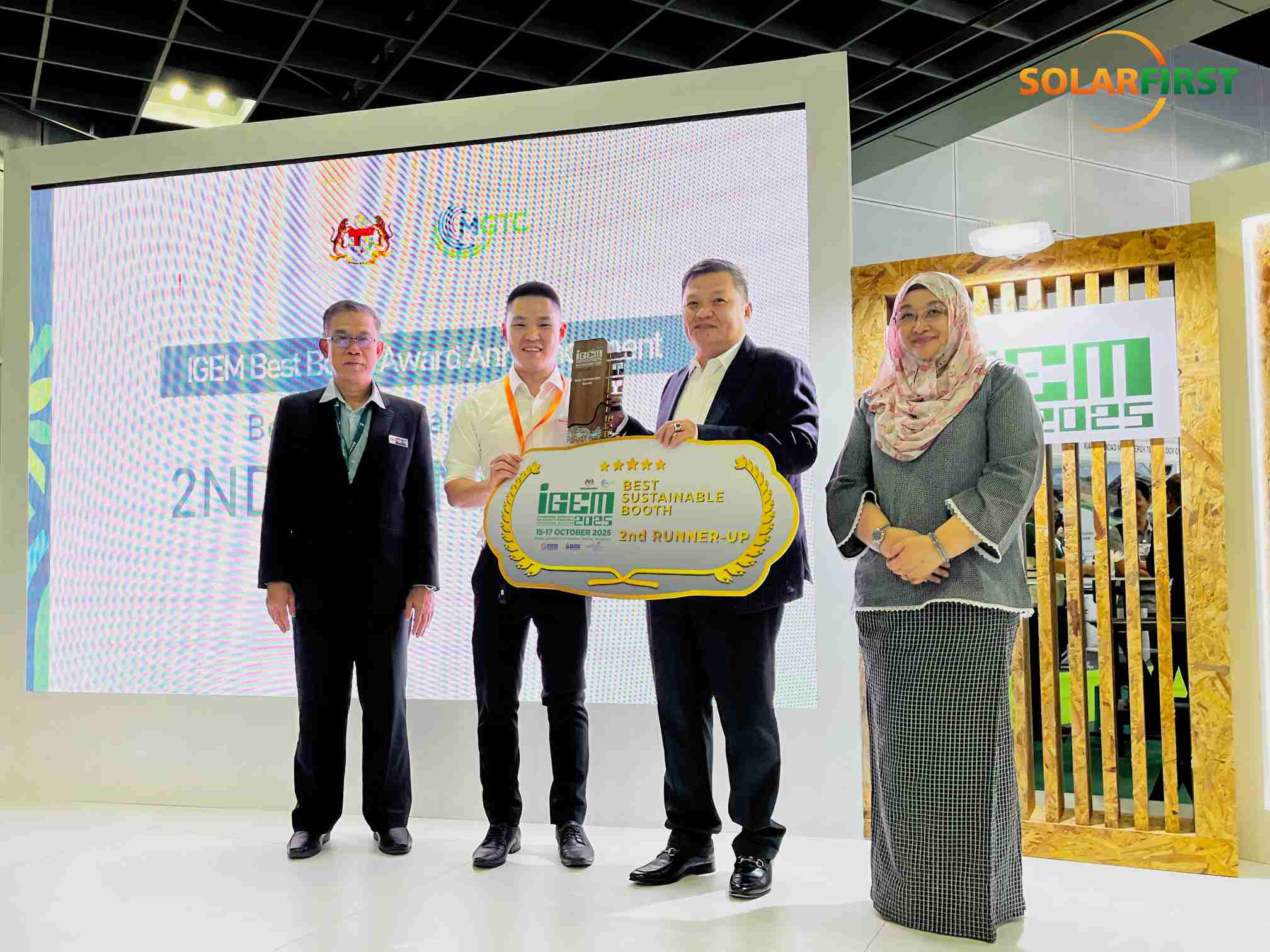 Solar First Group 在 IGEM 上大放异彩，荣获两项著名展位奖
