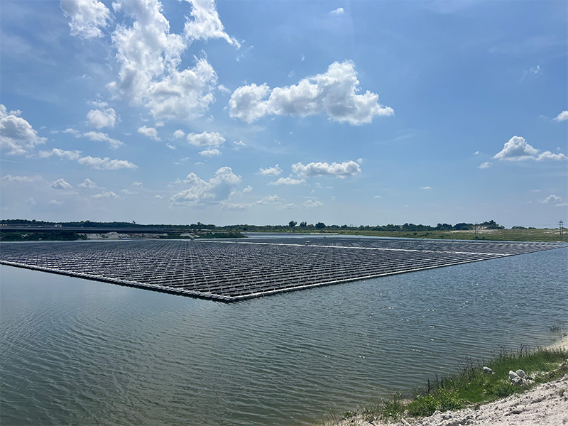 Turning waste into treasure, harnessing water: the green energy rebirth of a mining lake